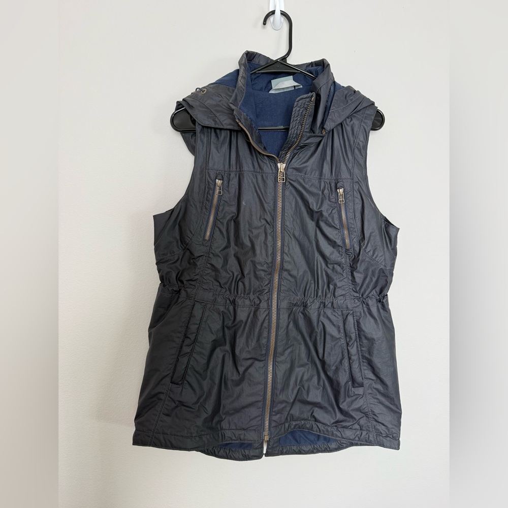 Women’s Athleta Navy Hooded Rain Vest M